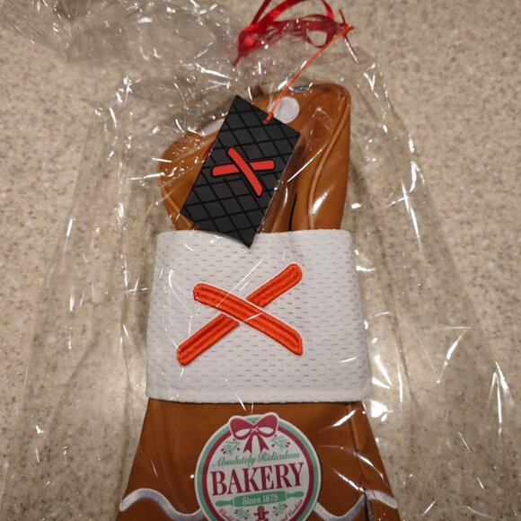 Absolutely Ridiculous gingerbread man golf club headcover - Limited Version - Picture 2 of 2
